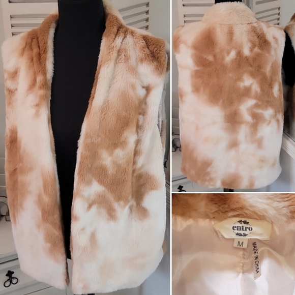 entro Jackets & Blazers - entro Faux Fur Vest